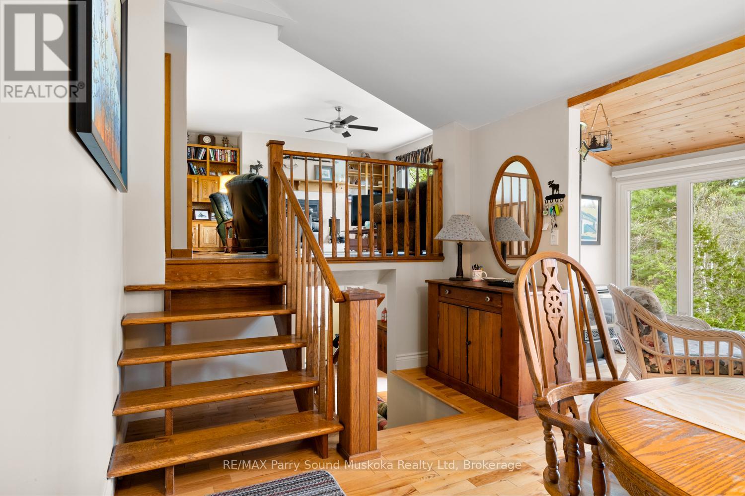 17 Tapatoo Trail, Seguin, Ontario  P2A 2W8 - Photo 26 - X12140157