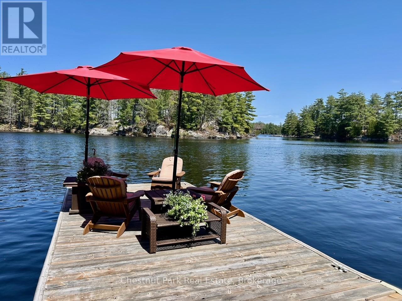 4 Island 21 Kl, Gravenhurst, Ontario  P0E 1G0 - Photo 2 - X12140518