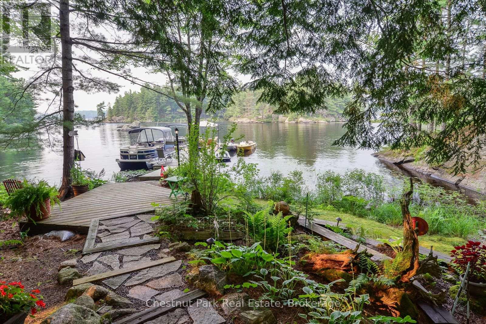 4 Island 21 Kl, Gravenhurst, Ontario  P0E 1G0 - Photo 4 - X12140518