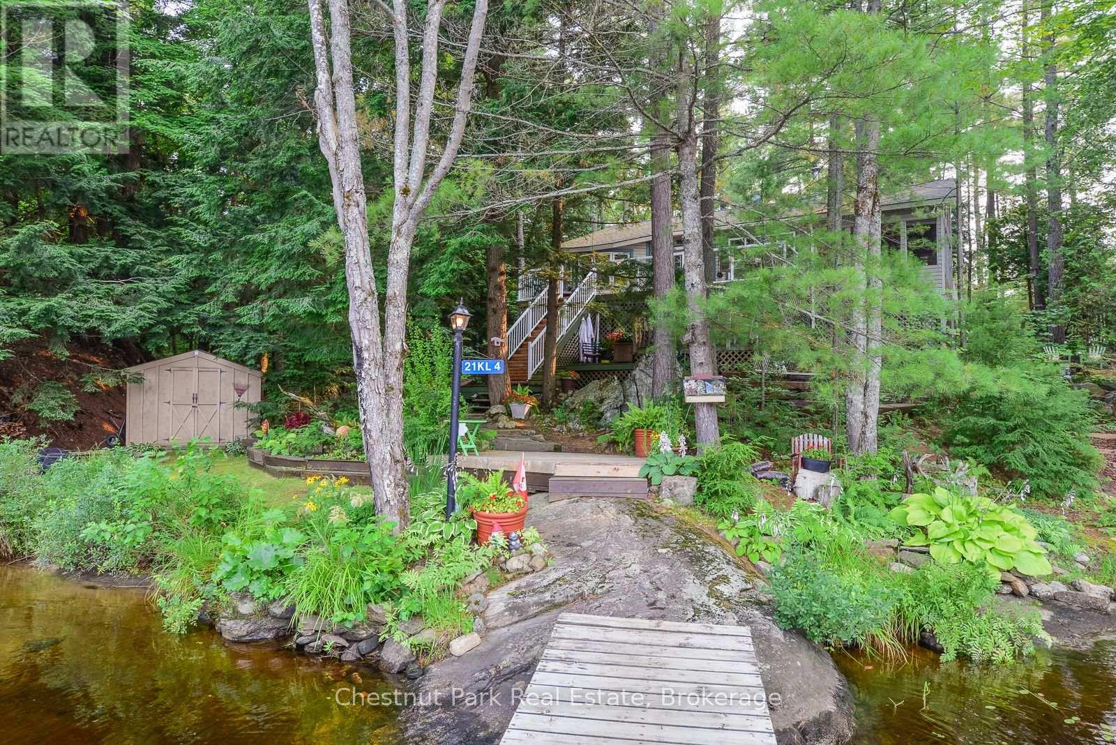 4 Island 21 Kl, Gravenhurst, Ontario  P0E 1G0 - Photo 5 - X12140518