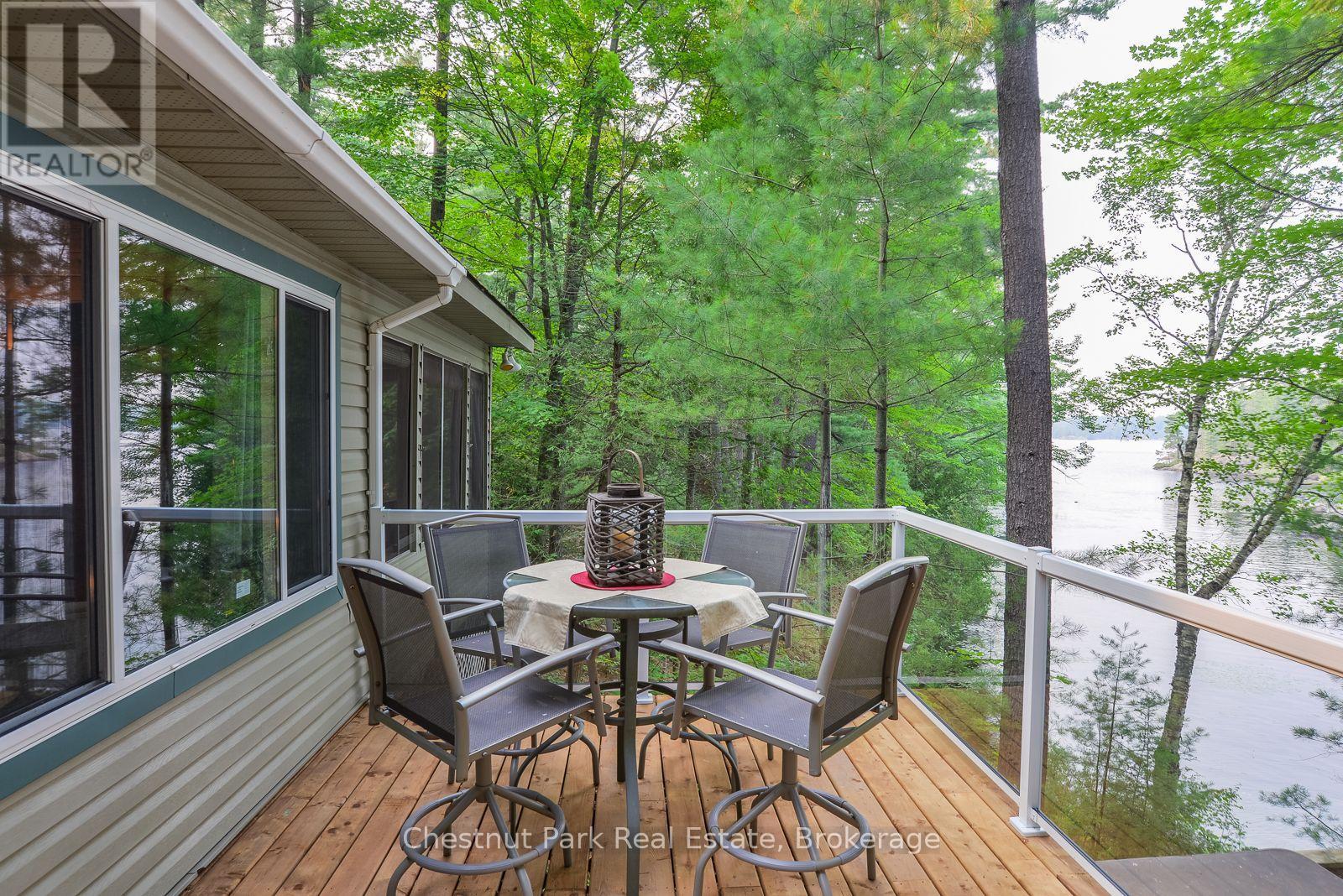 4 Island 21 Kl, Gravenhurst, Ontario  P0E 1G0 - Photo 9 - X12140518
