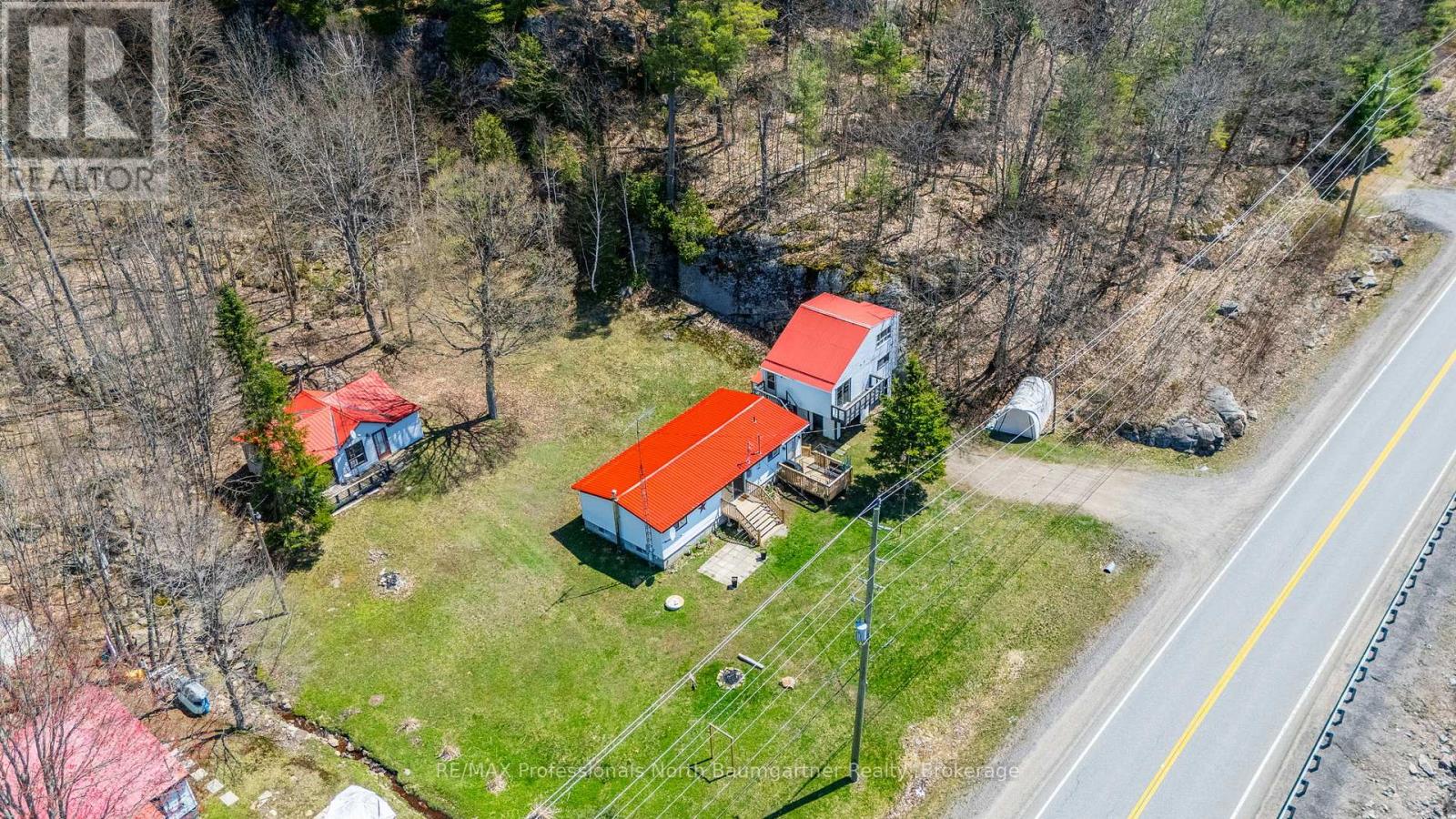 18830 Hwy 35, Algonquin Highlands, Ontario  K0M 1J2 - Photo 1 - X12140930