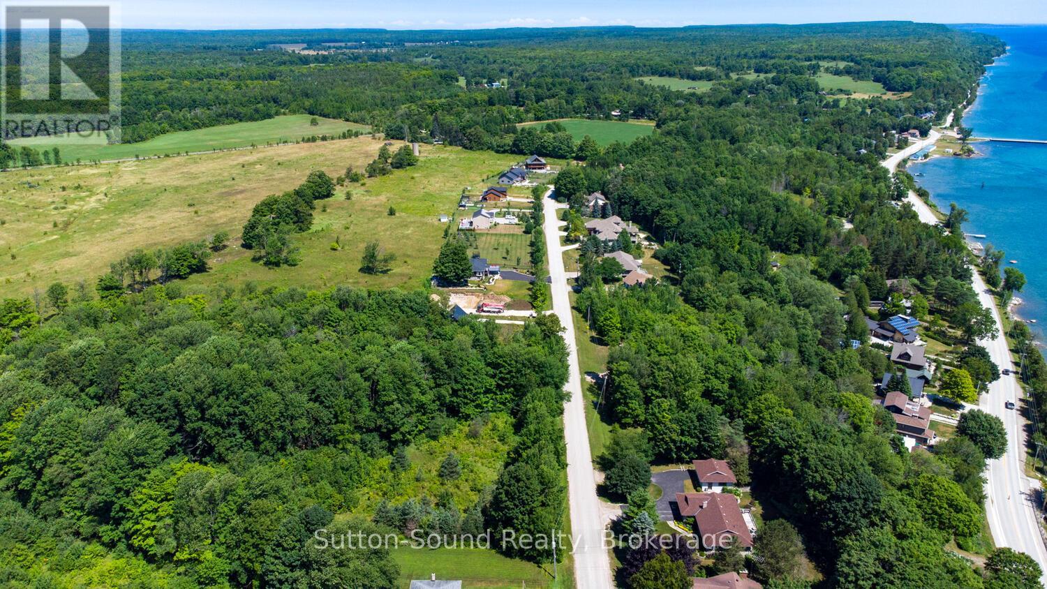 31 Everett Road, South Bruce Peninsula, Ontario  N0H 2T0 - Photo 22 - X12141235