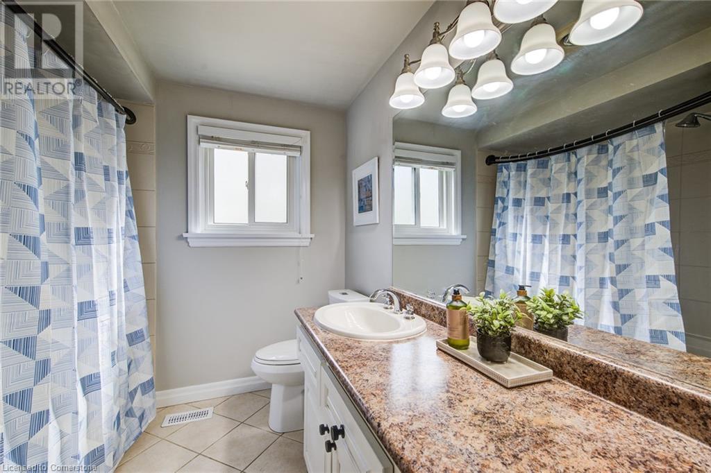 73 Forest Hill Drive, Kitchener, Ontario  N2M 4G2 - Photo 14 - 40727555