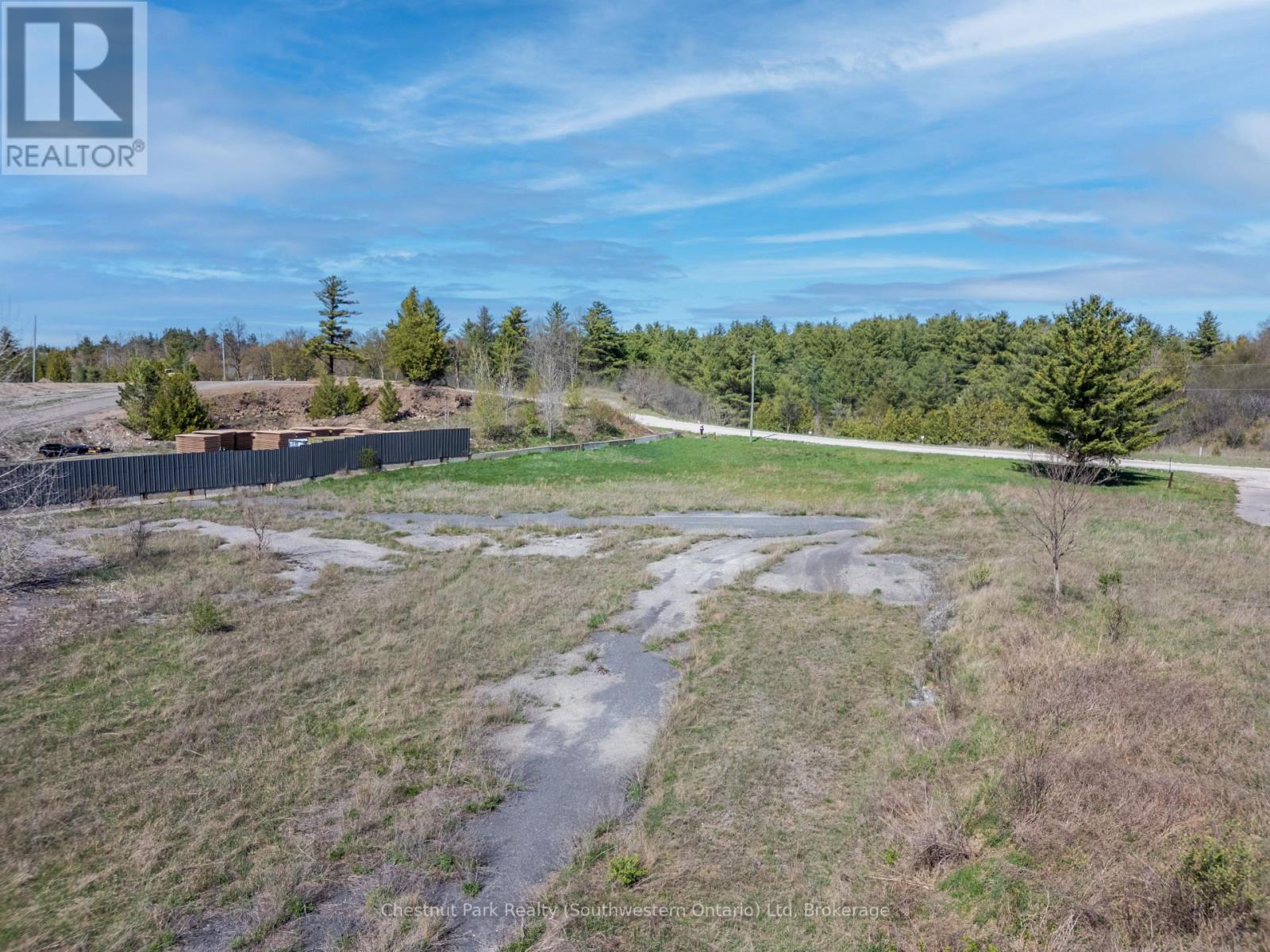 3996 Concession 7 Road, Puslinch, Ontario  N0B 2J0 - Photo 15 - X12143246