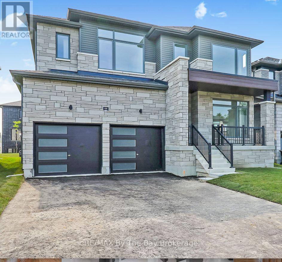 151 Rosanne Circle, Wasaga Beach, Ontario  L9Z 0N1 - Photo 1 - S12143616