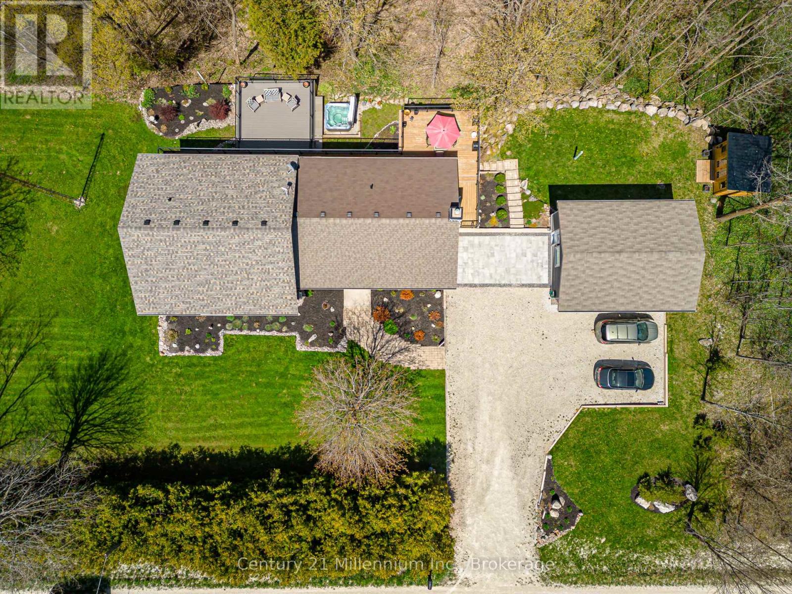 587285 9th Sideroad, Blue Mountains, Ontario  N0H 1J0 - Photo 46 - X12143689