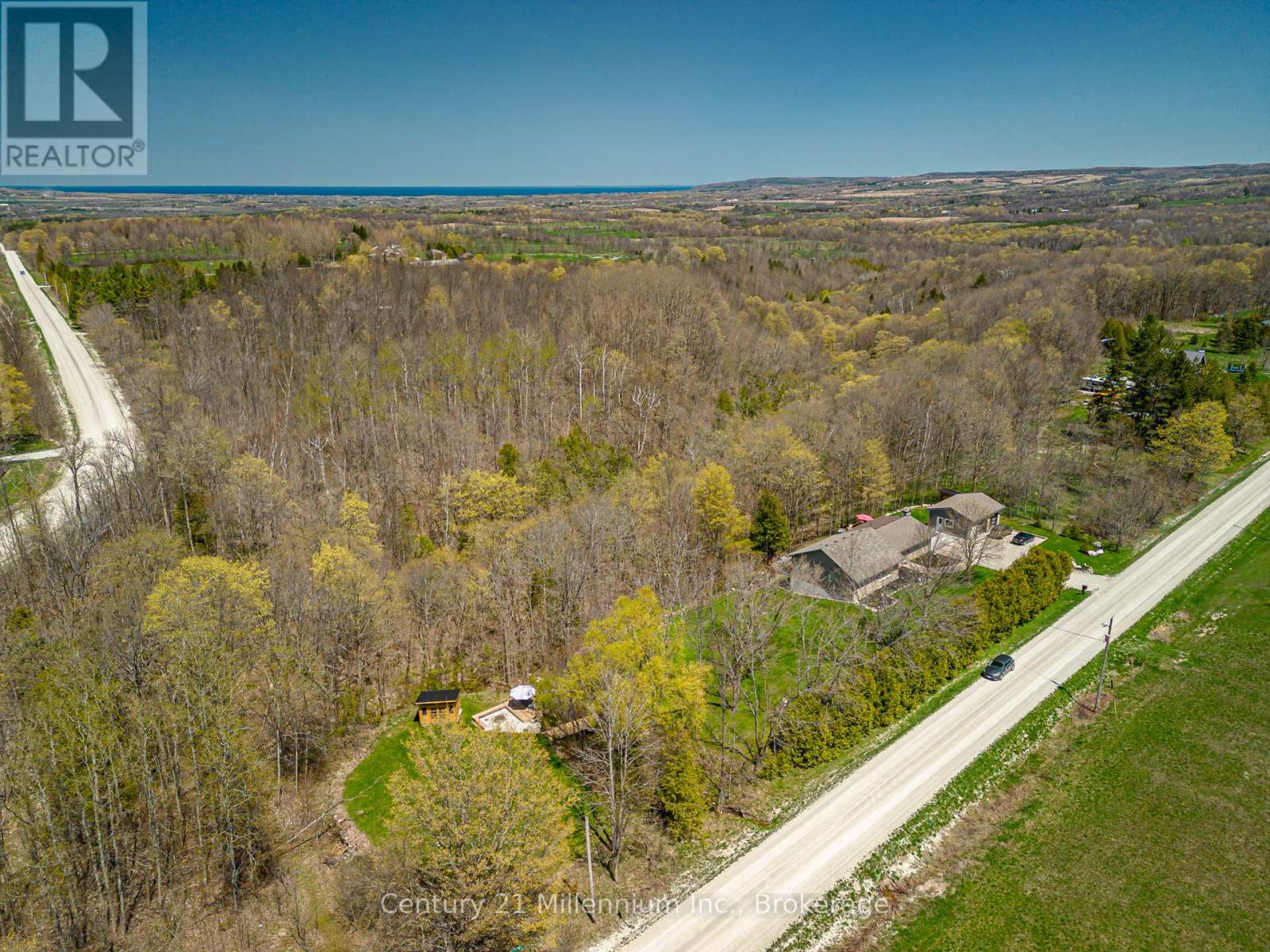 587285 9th Sideroad, Blue Mountains, Ontario  N0H 1J0 - Photo 47 - X12143689