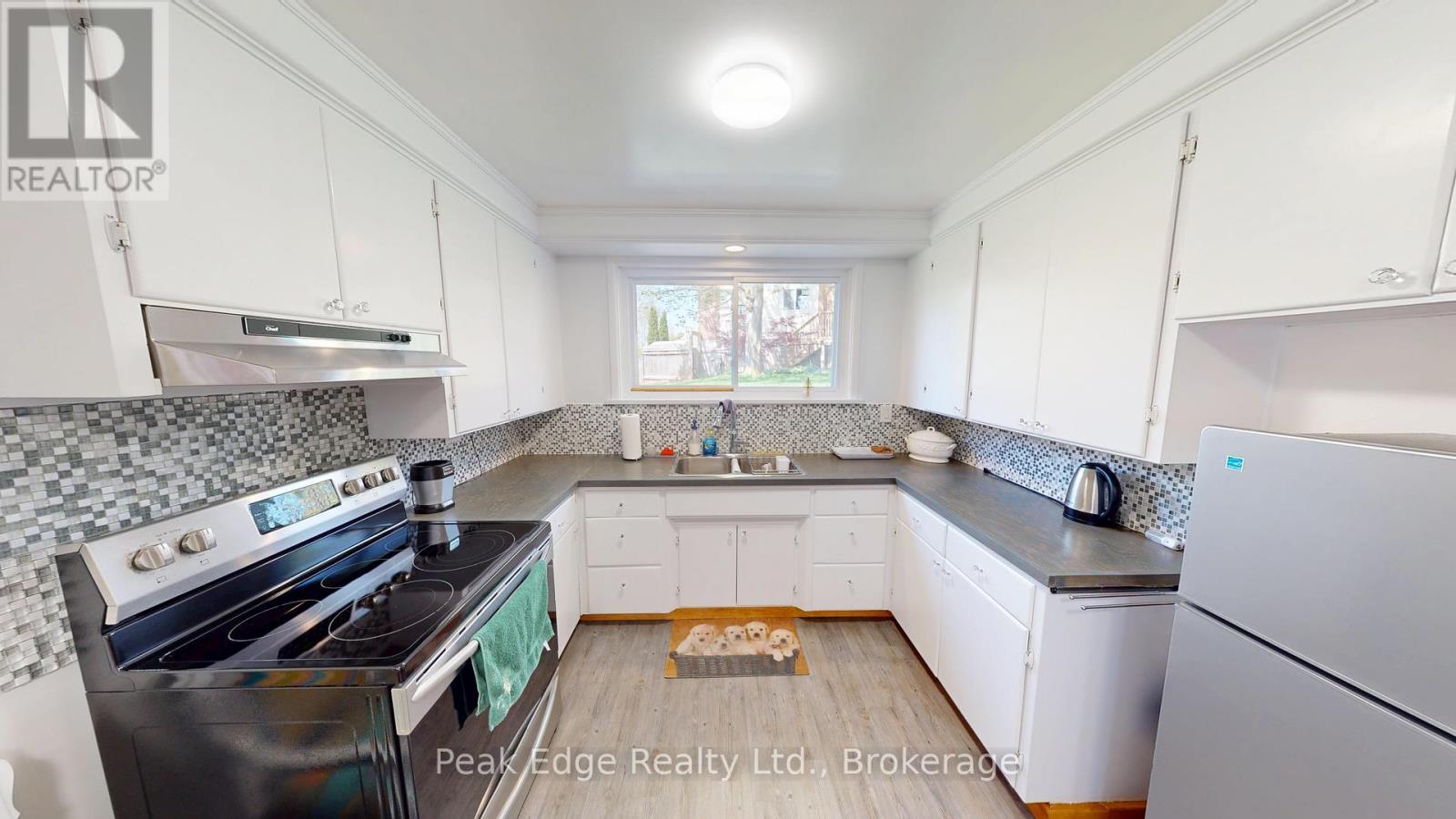 30 7 Th Street, Hanover, Ontario  N4N 1G2 - Photo 41 - X12144082