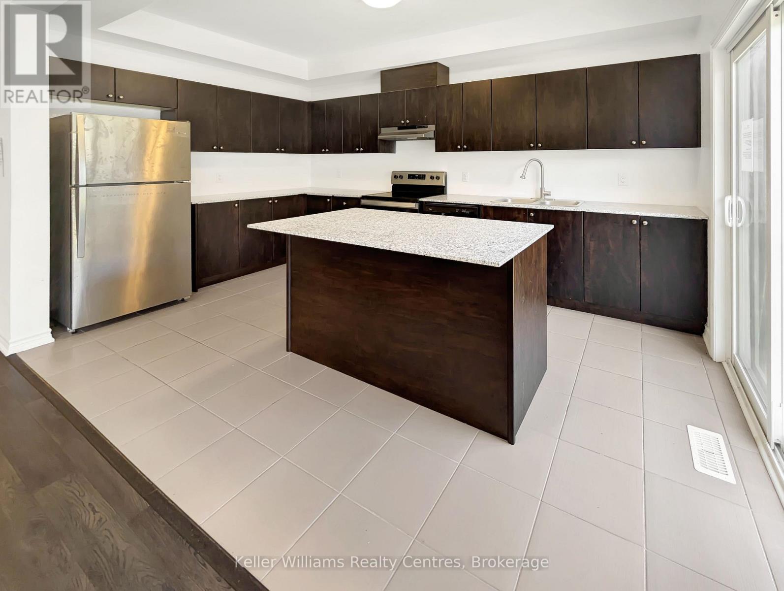 25 Mackenzie Street, Southgate, Ontario  N0C 1B0 - Photo 16 - X12144491