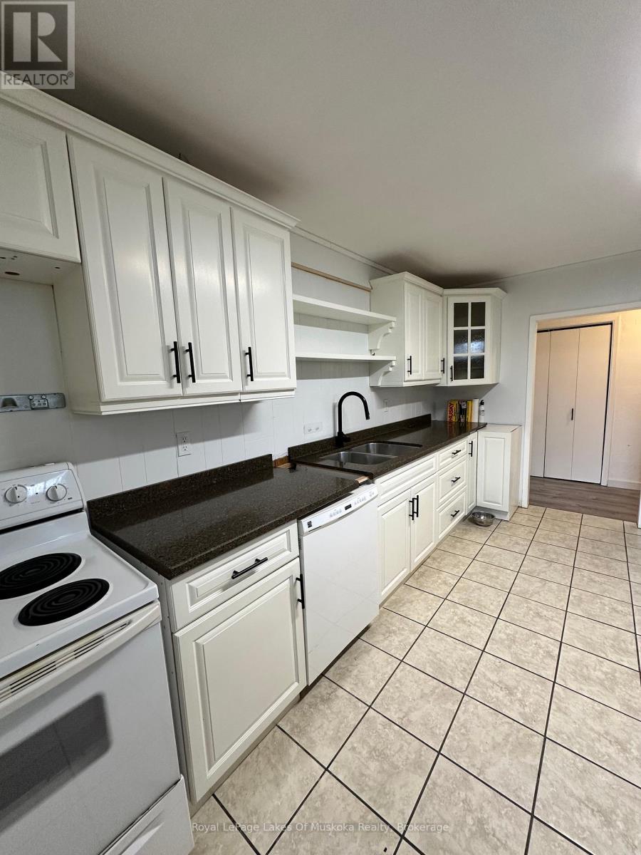 250 Stephenson 12 Road W, Huntsville, Ontario  P0B 1M0 - Photo 20 - X12144589