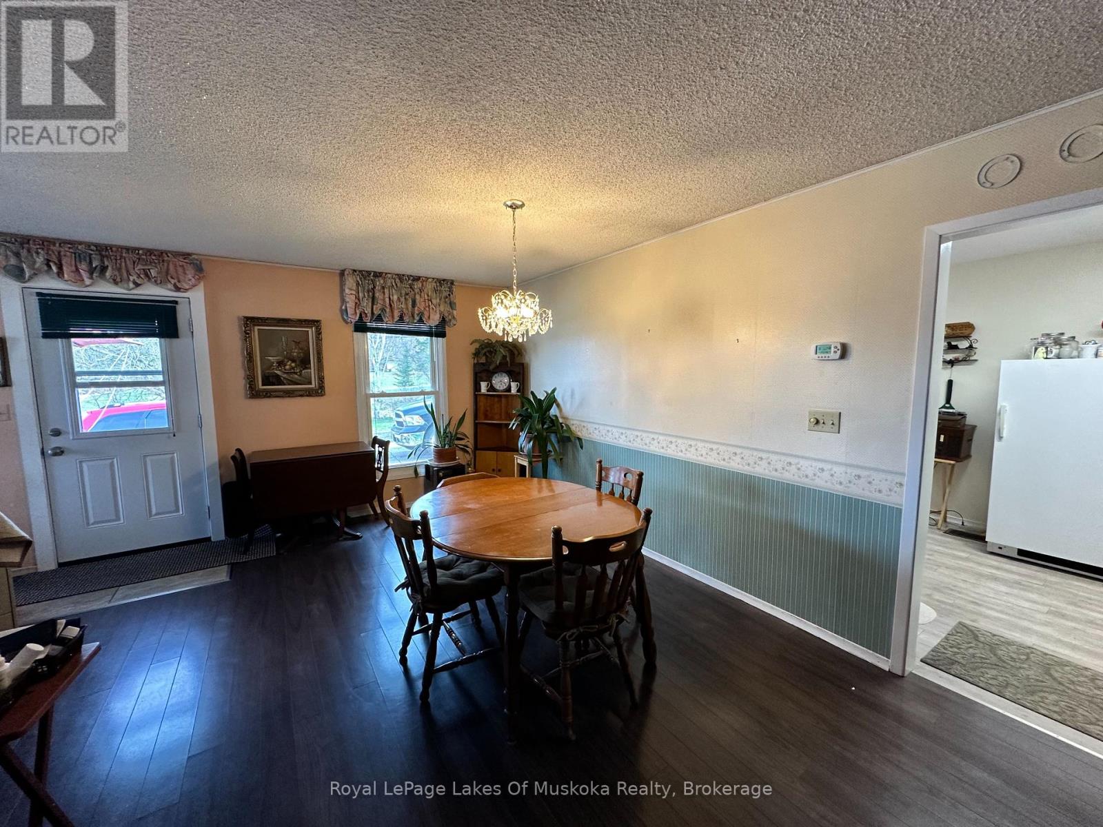 250 Stephenson 12 Road W, Huntsville, Ontario  P0B 1M0 - Photo 30 - X12144589