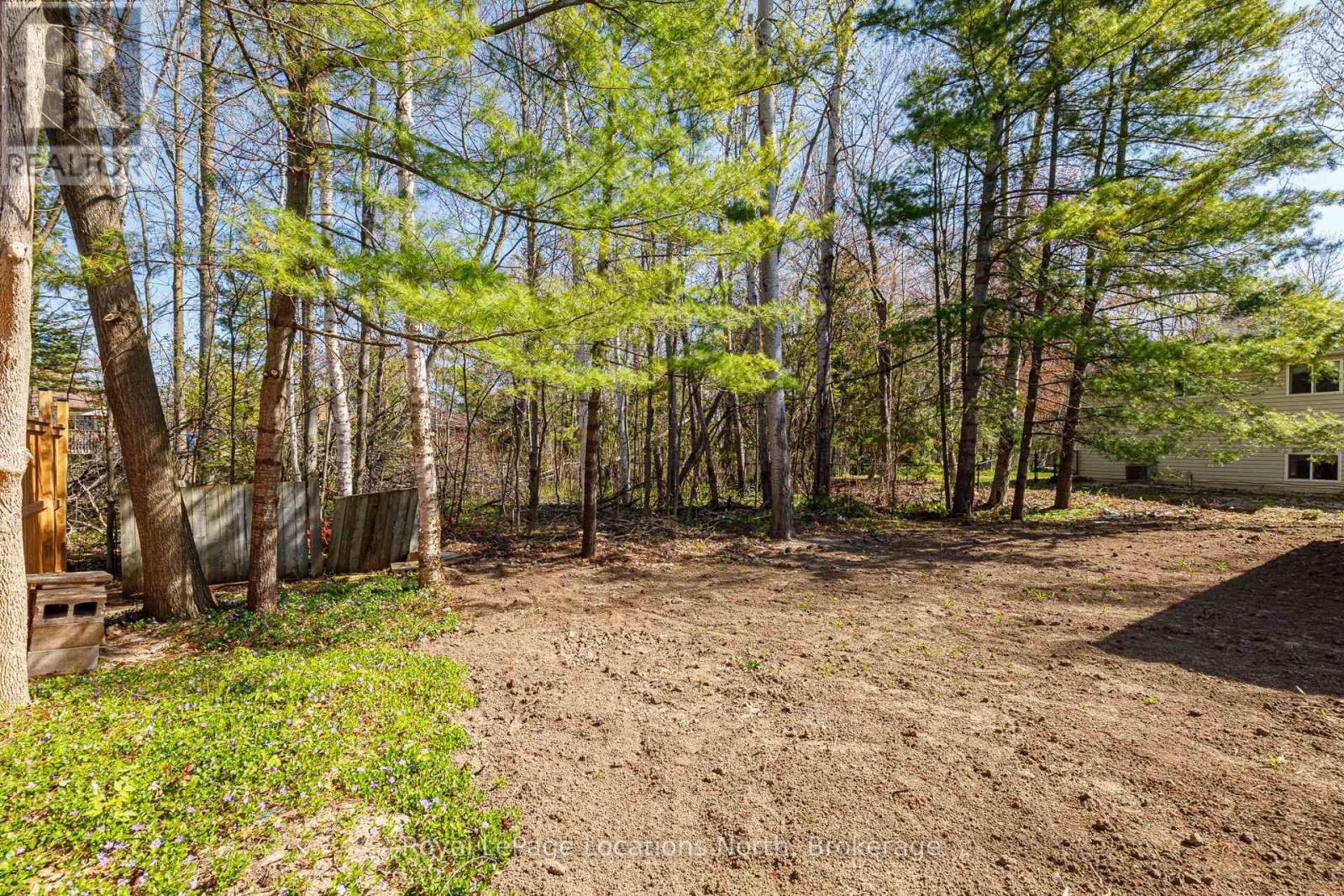 11 Lisbon Court, Wasaga Beach, Ontario  L9Z 1L2 - Photo 43 - S12145126