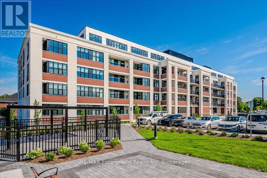 528 - 120 Huron Street, Guelph, Ontario  N1E 0T8 - Photo 3 - X12145146