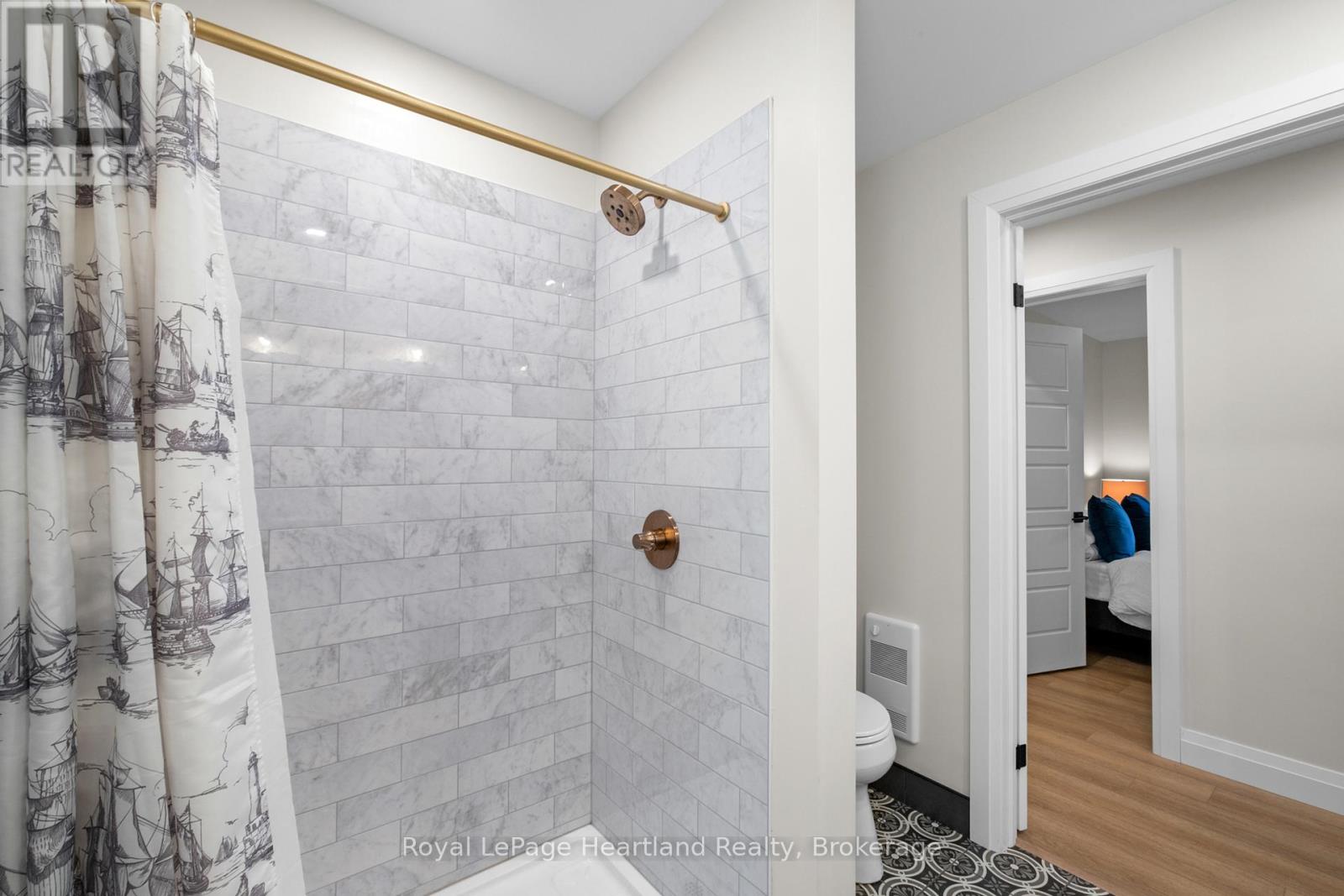 10 Jessie Street, Huron-Kinloss, Ontario  N0G 2R0 - Photo 21 - X12145613