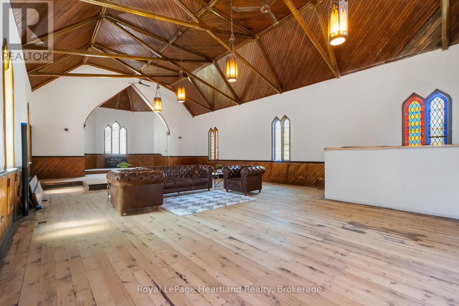 10 Jessie Street, Huron-Kinloss, Ontario  N0G 2R0 - Photo 7 - X12145613