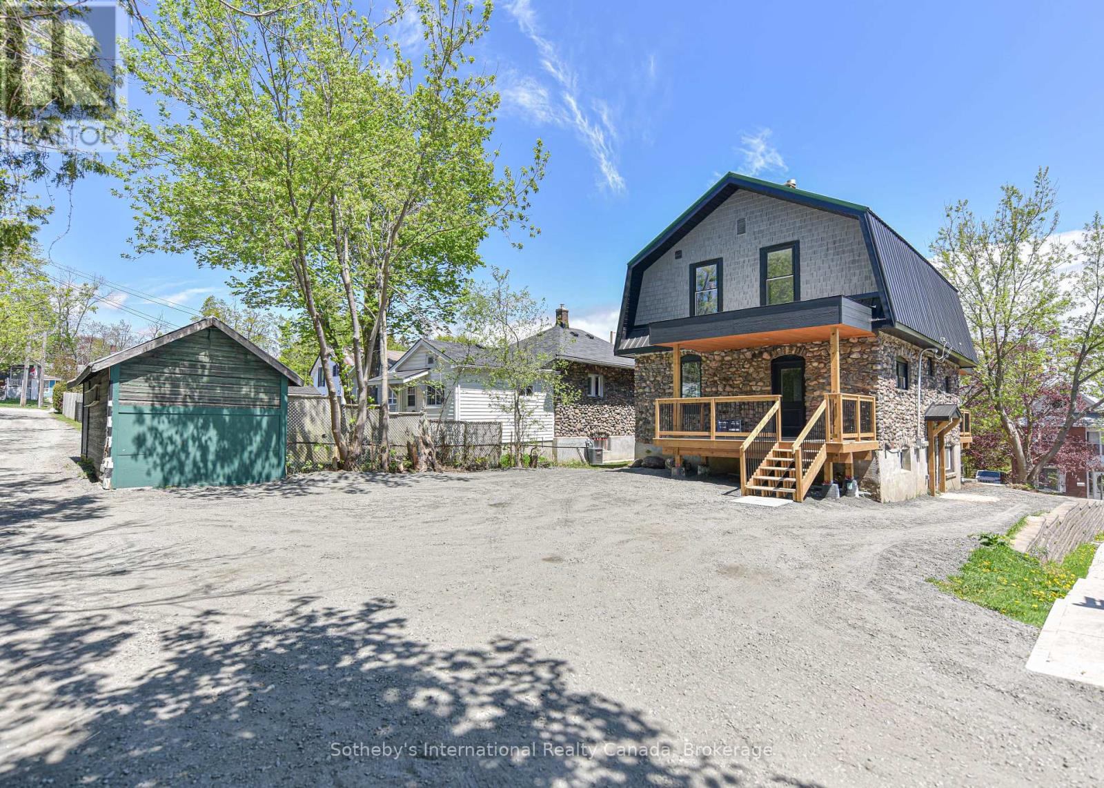 177 Parkview Avenue, Orillia, Ontario  L3V 4M4 - Photo 2 - S12145820