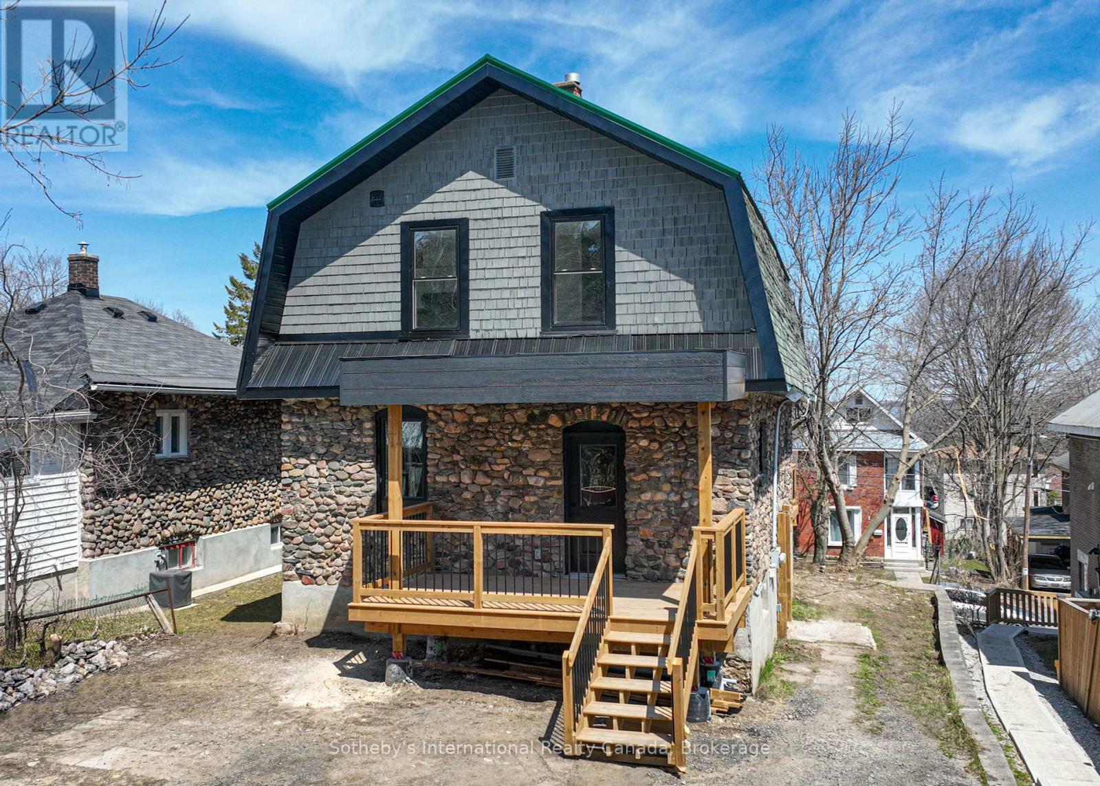 177 Parkview Avenue, Orillia, Ontario  L3V 4M4 - Photo 3 - S12145820