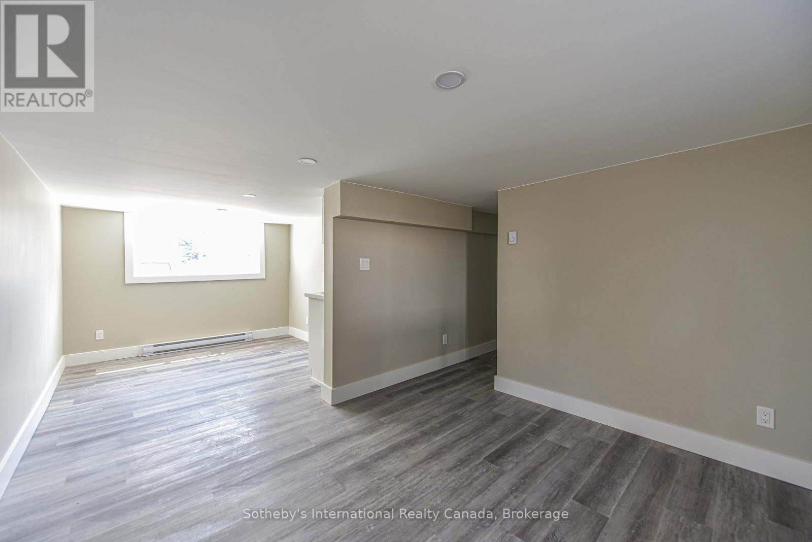 177 Parkview Avenue, Orillia, Ontario  L3V 4M4 - Photo 5 - S12145820