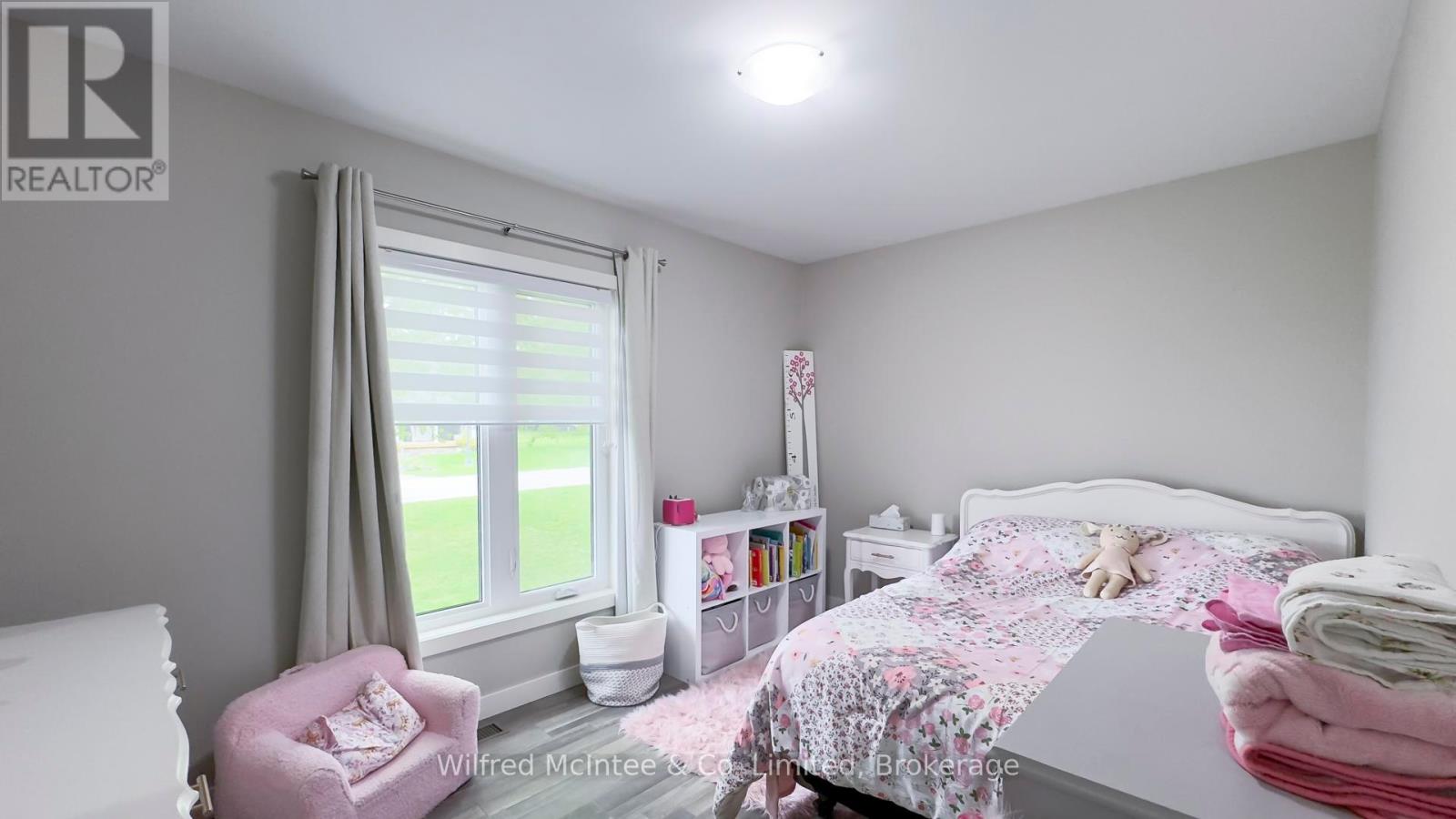 270 Albert Street, Huron East, Ontario  N0G 1H0 - Photo 17 - X12146170