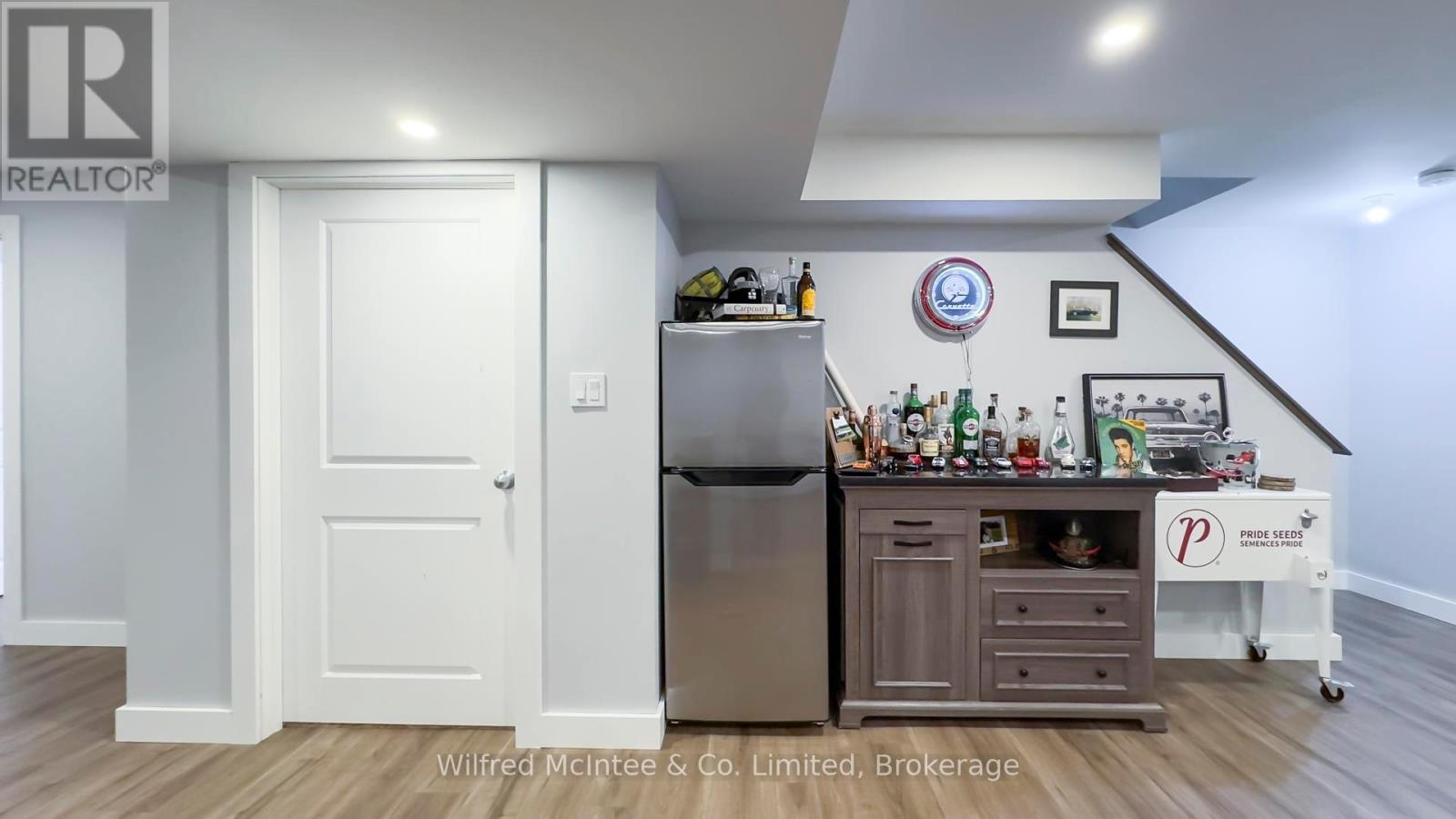 270 Albert Street, Huron East, Ontario  N0G 1H0 - Photo 23 - X12146170