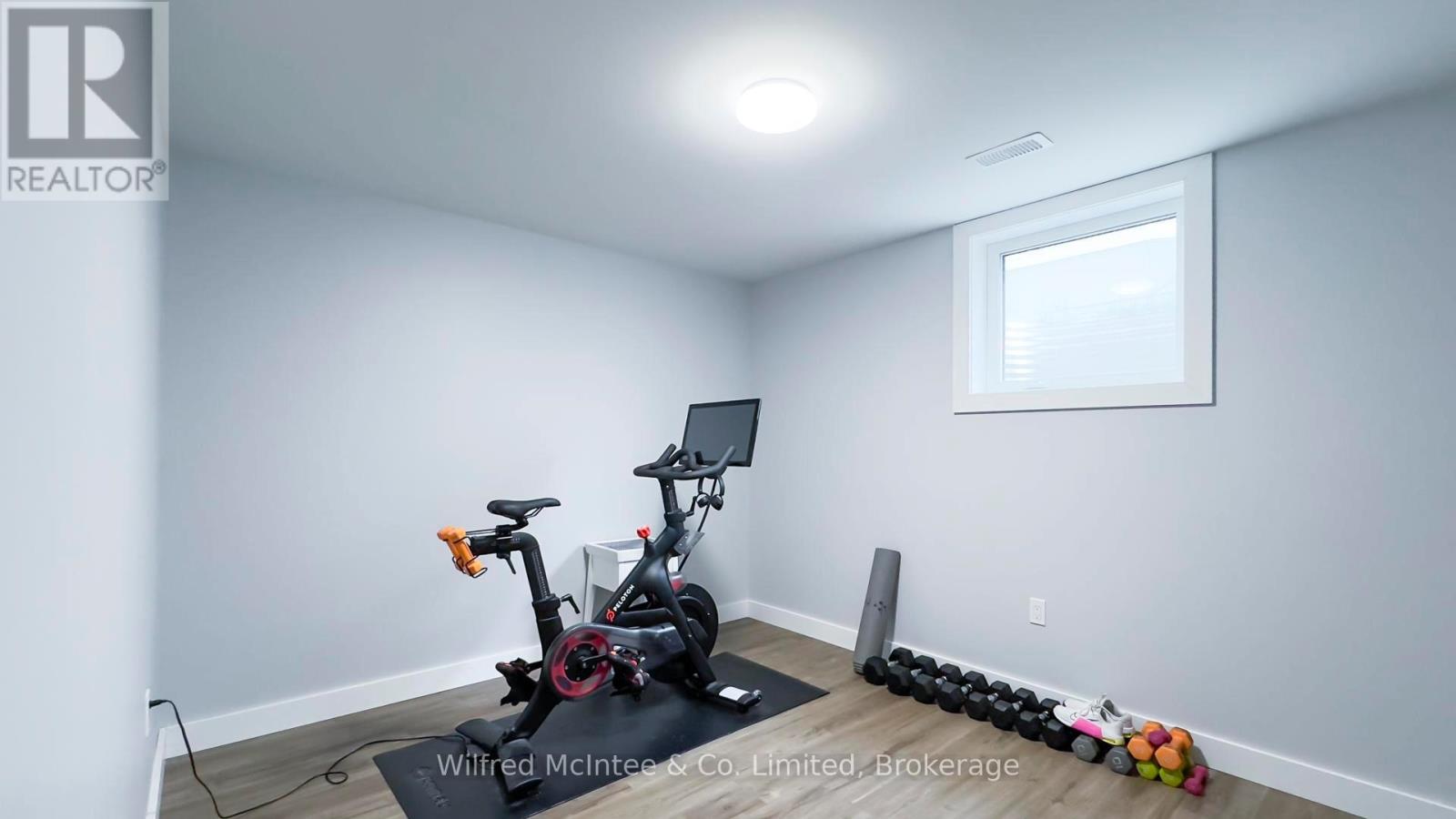 270 Albert Street, Huron East, Ontario  N0G 1H0 - Photo 25 - X12146170