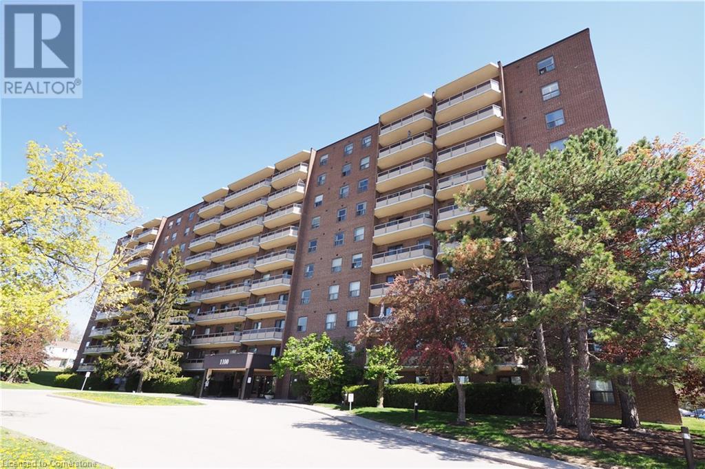 1100 Courtland Avenue E Unit# 809, Kitchener, Ontario  N2C 2H9 - Photo 1 - 40725123
