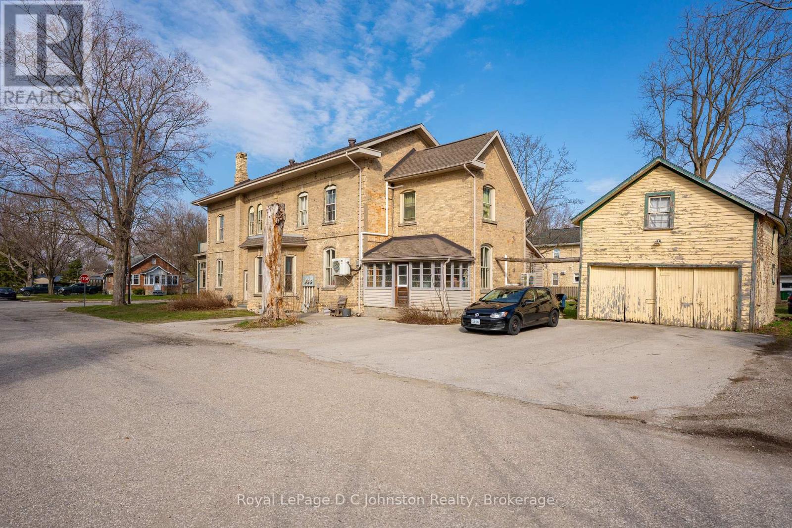 #1, #2, #3, #4 - 490 Mill Street, Saugeen Shores, Ontario  N0H 2C0 - Photo 13 - X12146433