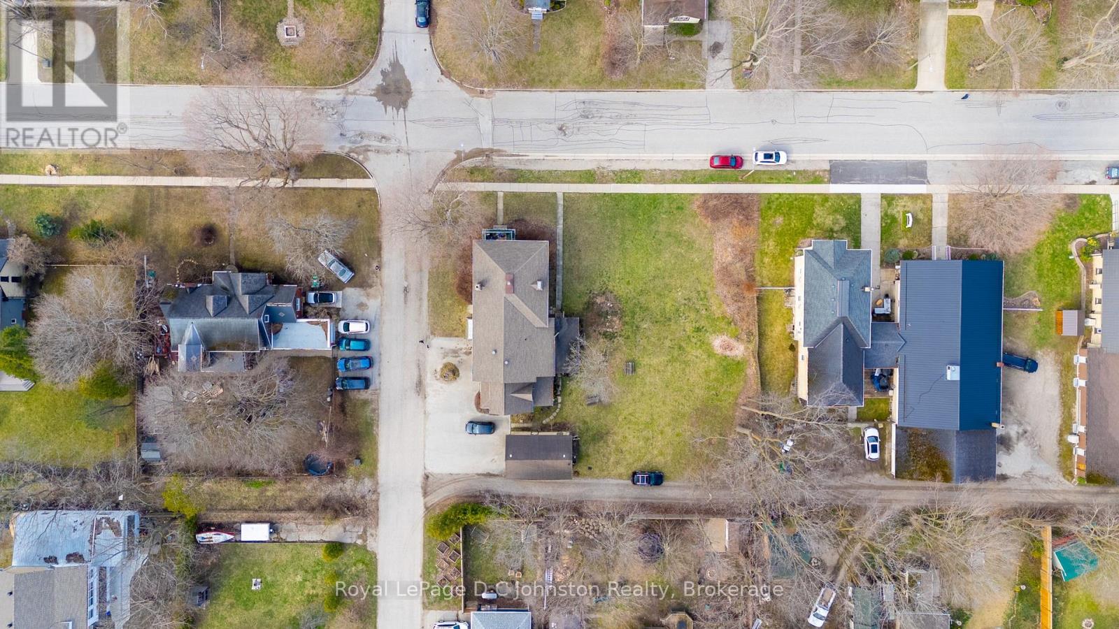 #1, #2, #3, #4 - 490 Mill Street, Saugeen Shores, Ontario  N0H 2C0 - Photo 6 - X12146433