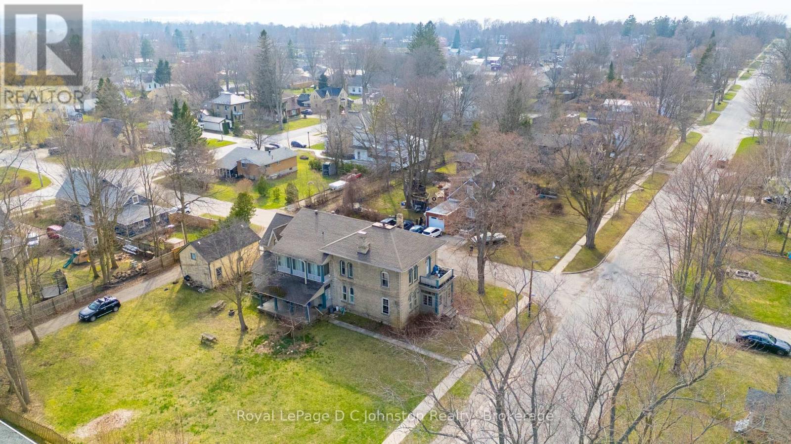 #1, #2, #3, #4 - 490 Mill Street, Saugeen Shores, Ontario  N0H 2C0 - Photo 7 - X12146433