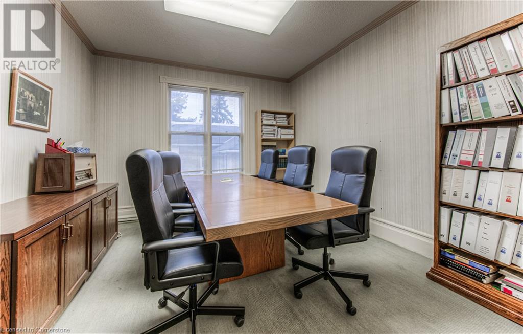 9 Ahrens Street W, Kitchener, Ontario  N2H 4B6 - Photo 13 - 40728604