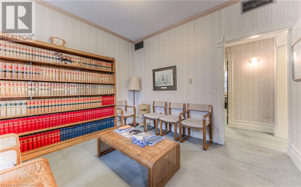 9 Ahrens Street W, Kitchener, Ontario  N2H 4B6 - Photo 6 - 40728604