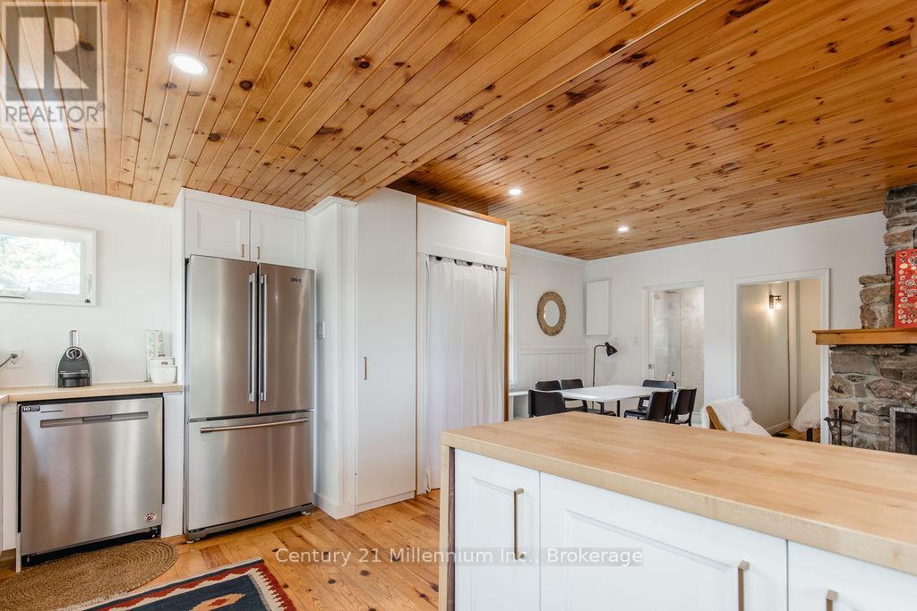1046 Pine Lake Shores Private, Bracebridge, Ontario  P0B 1A0 - Photo 27 - X12147743