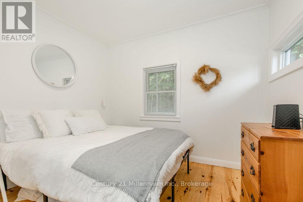 1046 Pine Lake Shores Private, Bracebridge, Ontario  P0B 1A0 - Photo 32 - X12147743