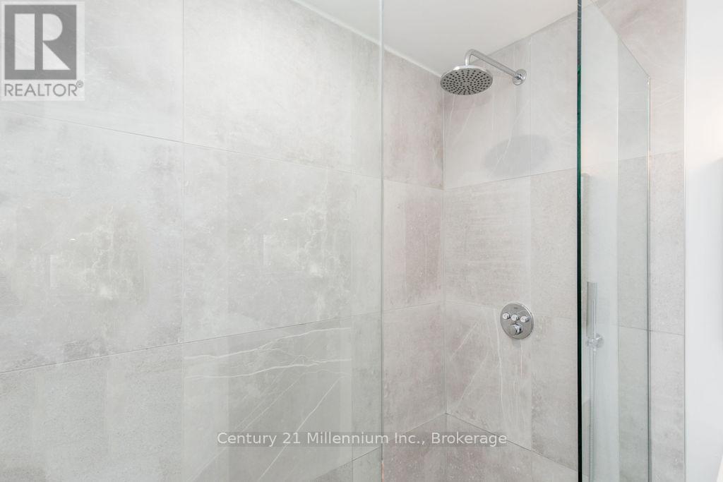 1046 Pine Lake Shores Private, Bracebridge, Ontario  P0B 1A0 - Photo 42 - X12147743