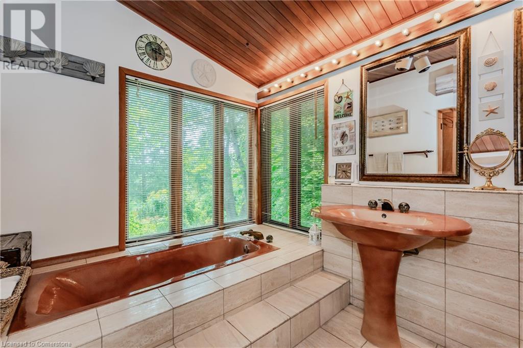 111 Grandview Drive, Conestogo, Ontario  N0B 1N0 - Photo 18 - 40728669