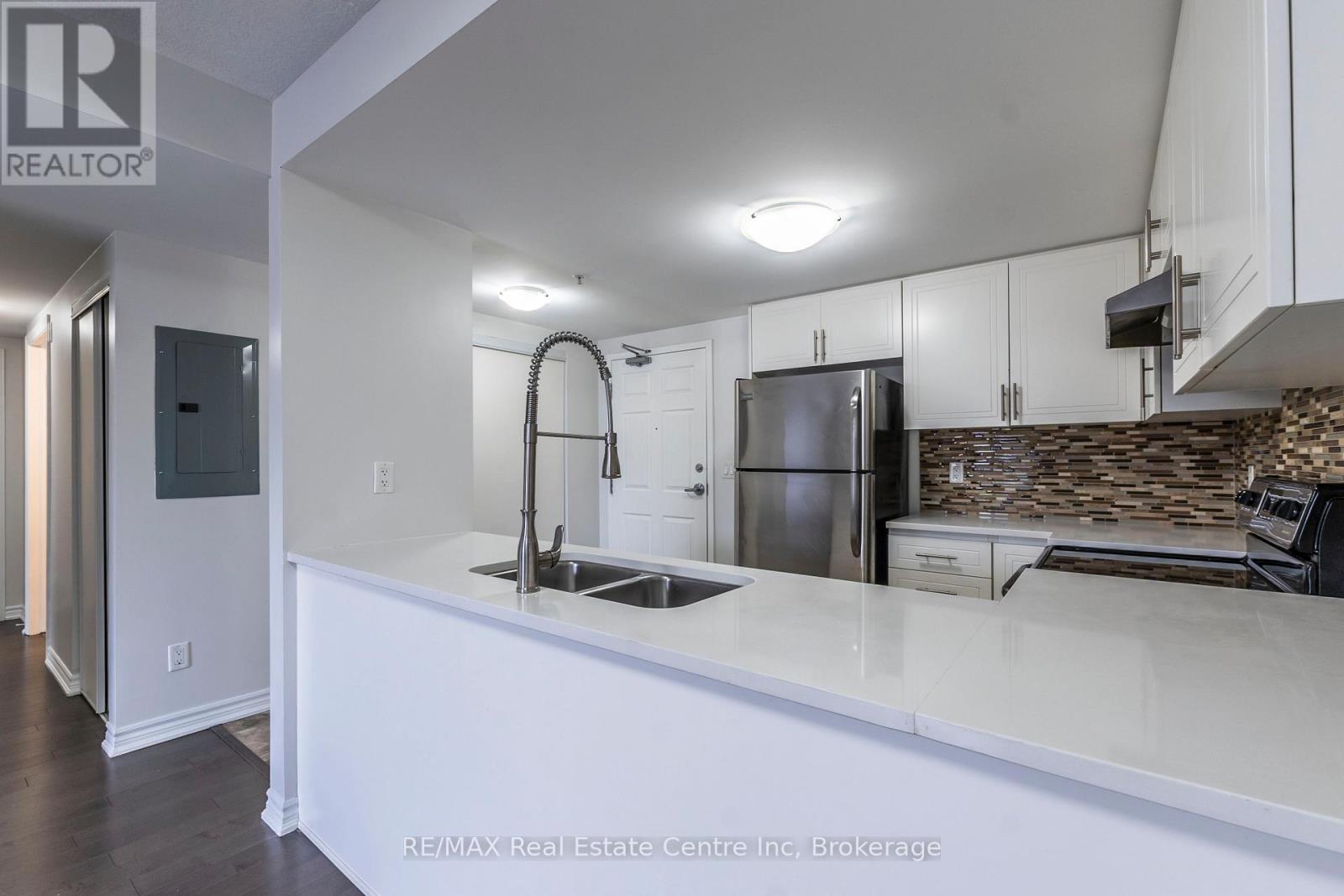 113 - 103 Westminster Crescent, Centre Wellington, Ontario  N1M 0C6 - Photo 3 - X12148150