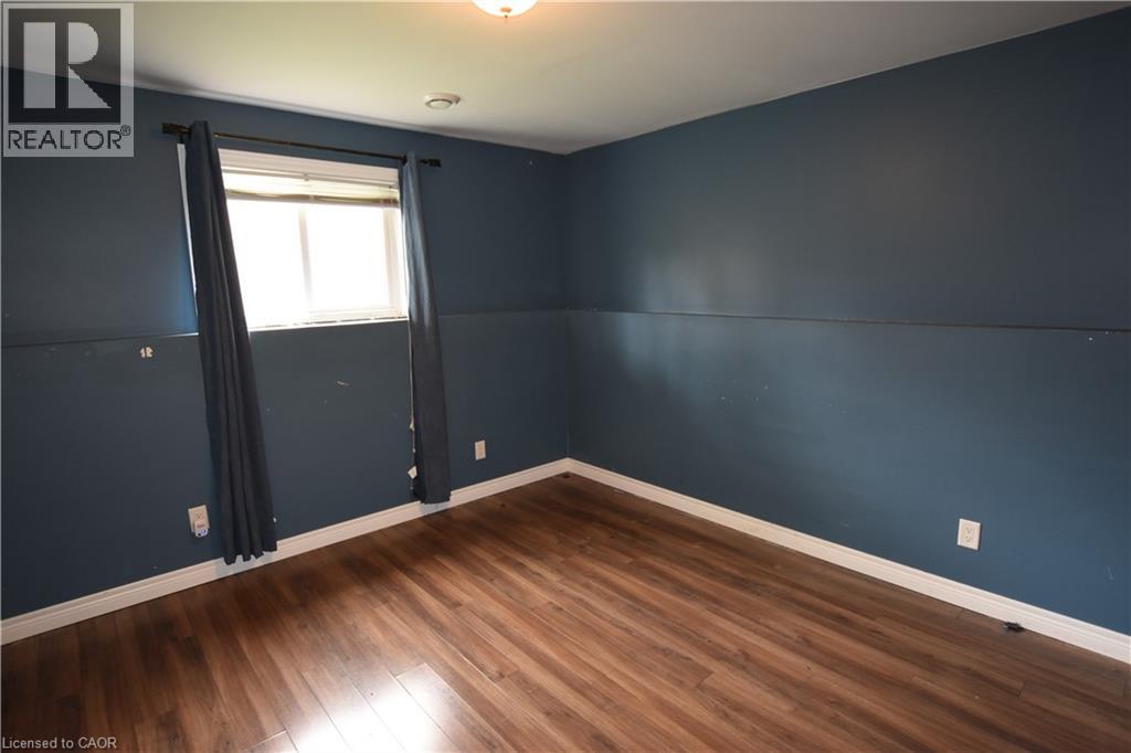 75 Pine Street S, Thorold, Ontario  L2V 3L8 - Photo 12 - 40725700