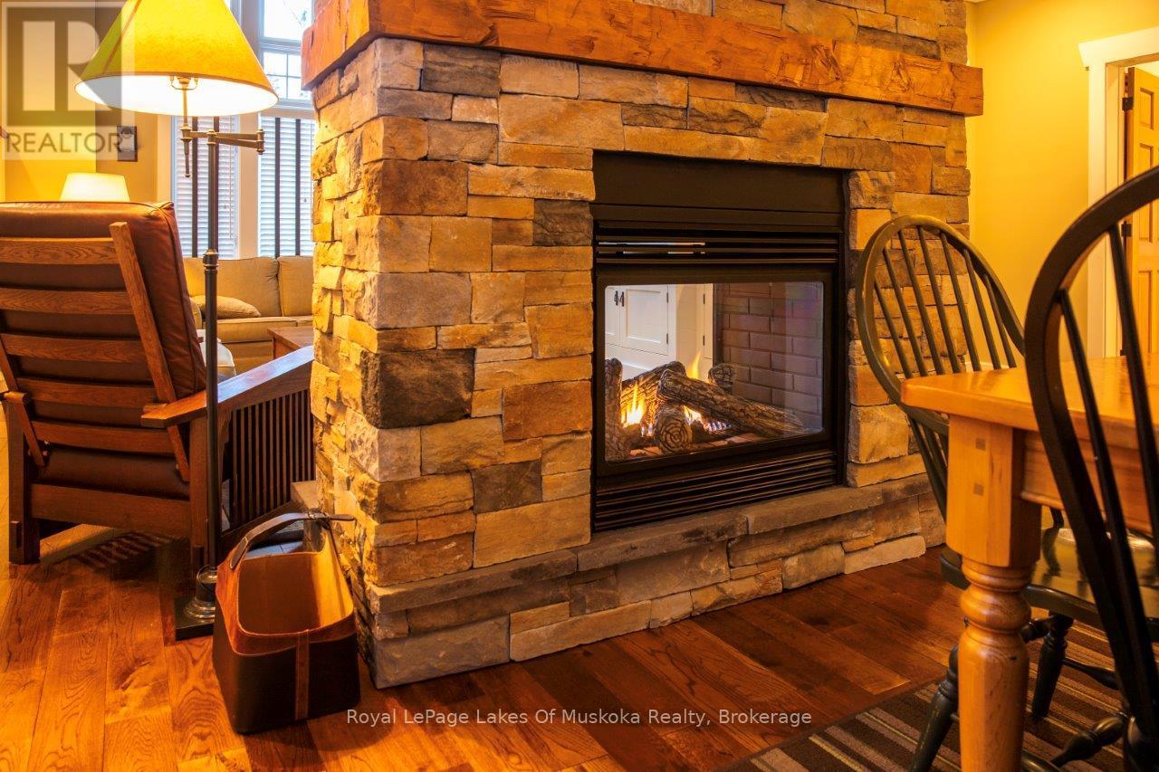 Maple Cottage Week 2 - 1020 Birch Glen Road, Lake Of Bays, Ontario  P0B 1A0 - Photo 7 - X12148362