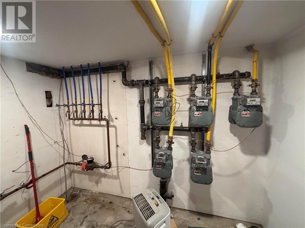 52 Barton Street E, Hamilton, Ontario  L8L 2V8 - Photo 7 - 40728192