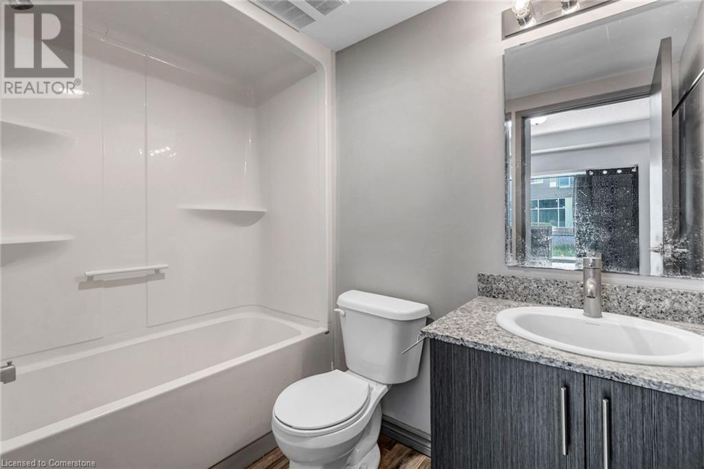 275 Larch Street Unit# B02 In Building G, Waterloo, Ontario  N2L 3R2 - Photo 12 - 40728829