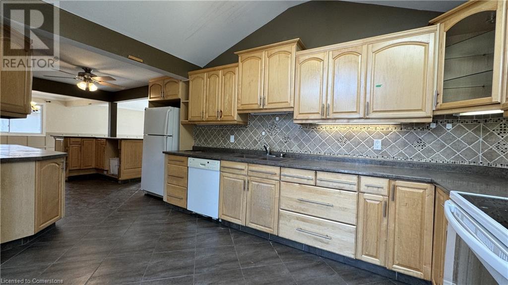 406 Erb Street W Unit# 1, Waterloo, Ontario  N2L 1W8 - Photo 6 - 40728699
