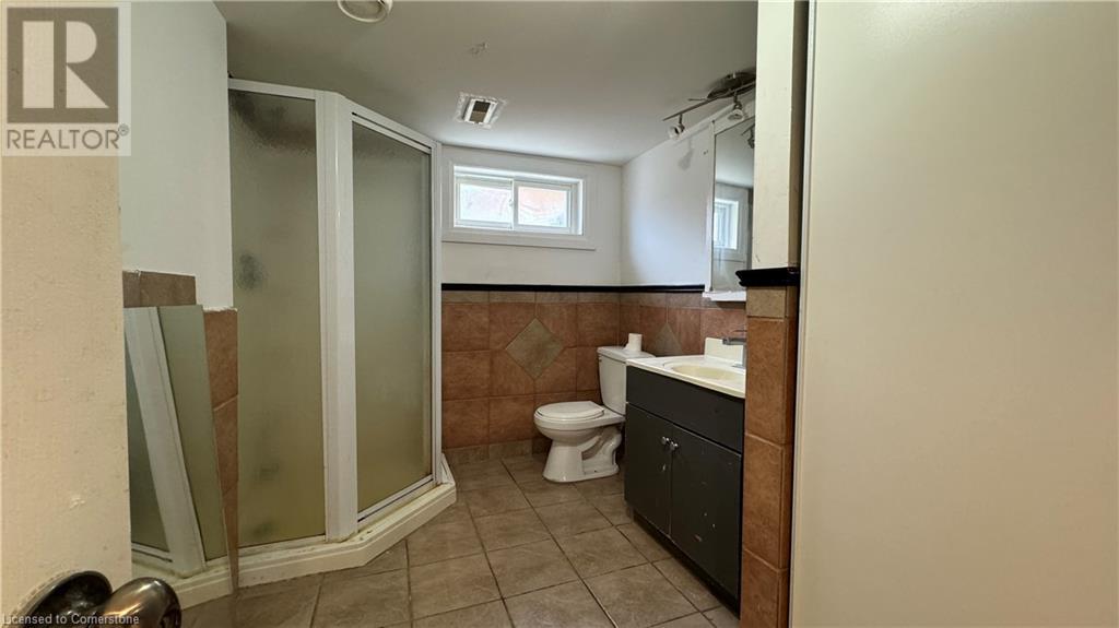 406 Erb Street W Unit# 2, Waterloo, Ontario  N2L 1W8 - Photo 11 - 40728684