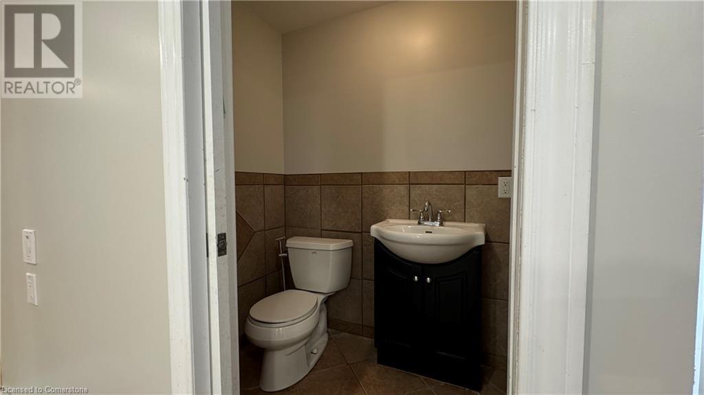 406 Erb Street W Unit# 2, Waterloo, Ontario  N2L 1W8 - Photo 6 - 40728684