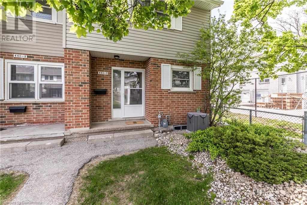 440 Pioneer Drive Unit# 9, Kitchener, Ontario  N2P 1H6 - Photo 4 - 40723993