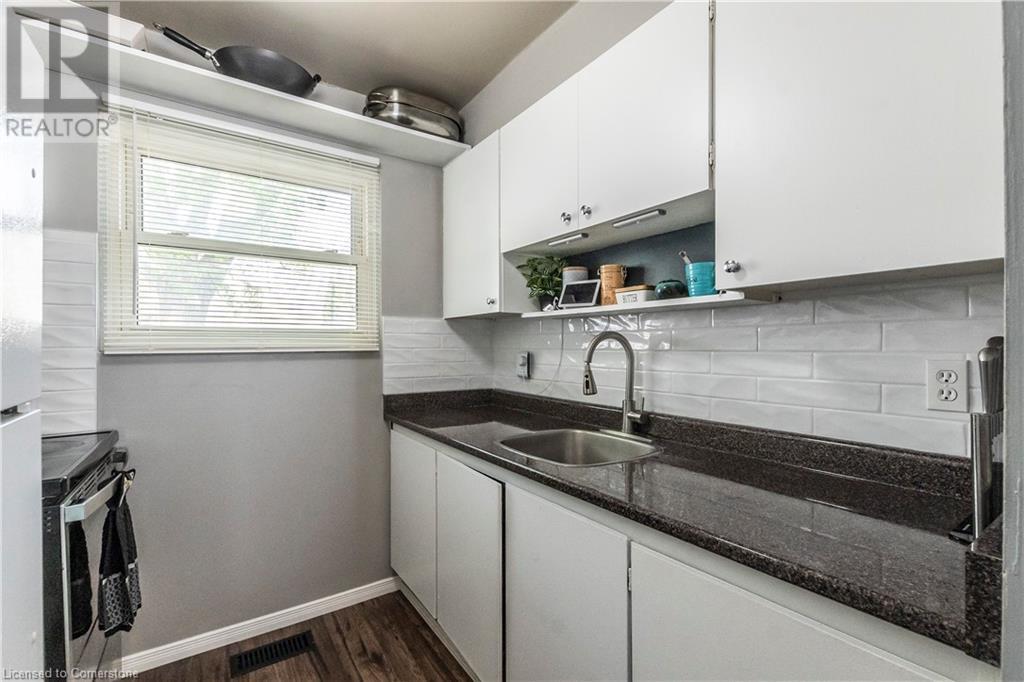 440 Pioneer Drive Unit# 9, Kitchener, Ontario  N2P 1H6 - Photo 7 - 40723993
