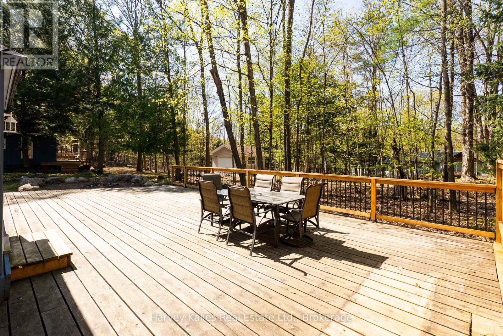 21 Todholm Drive, Muskoka Lakes, Ontario  P0B 1J0 - Photo 6 - X12149516