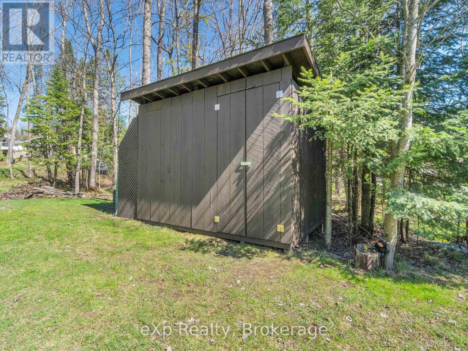 104 Meadow Heights Drive, Bracebridge, Ontario  P1L 1A4 - Photo 35 - X12149535
