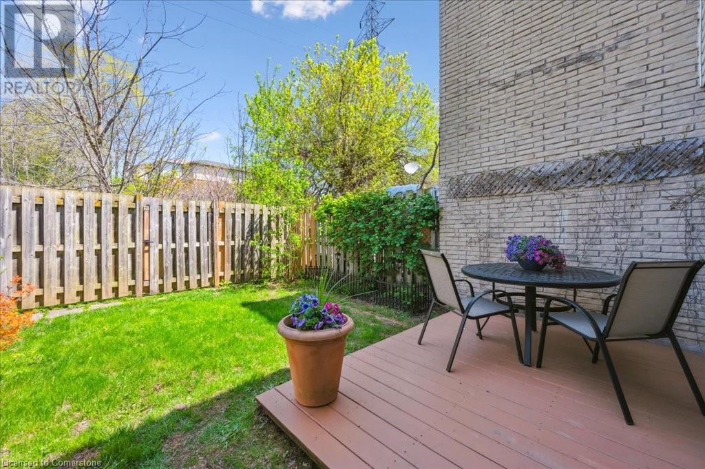 211 Veronica Drive Unit# 29, Kitchener, Ontario  N2A 2R8 - Photo 15 - 40729008