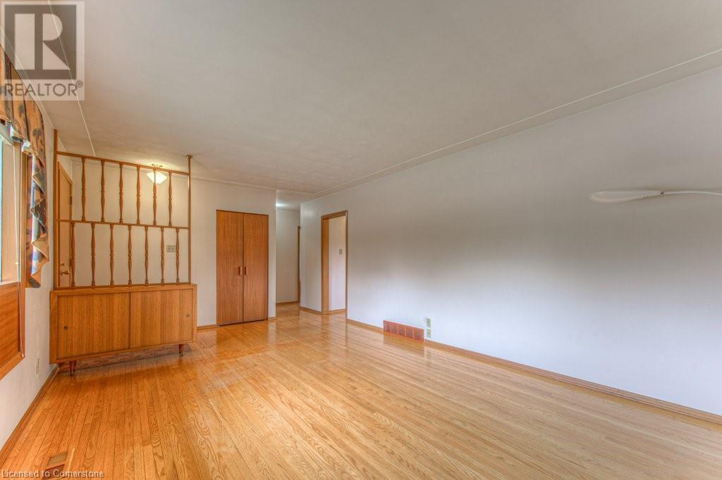 254 Village Road, Kitchener, Ontario  N2M 4L4 - Photo 6 - 40727959